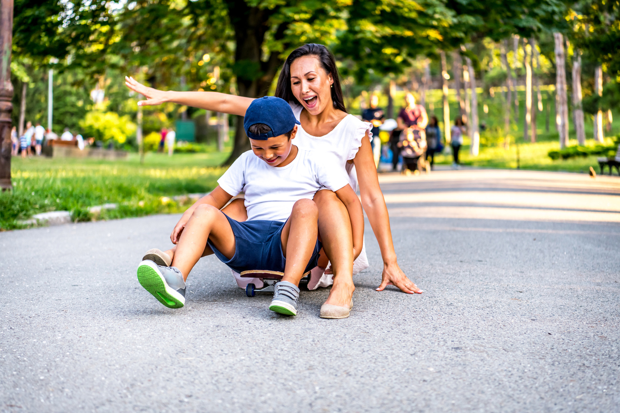 how to give your child positive attention